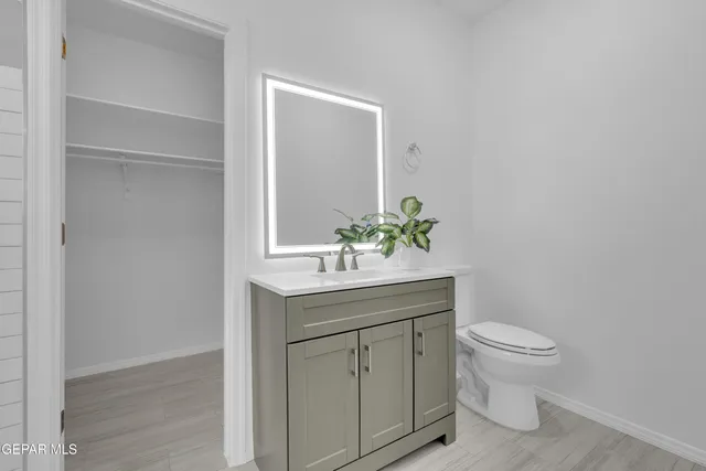 $495,000 | 4236 Loma Taurina Drive, El Paso, TX 79934