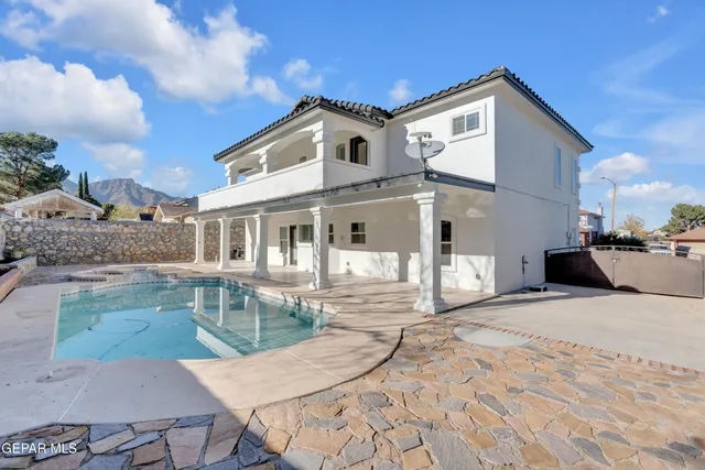 $495,000 | 4236 Loma Taurina Drive, El Paso, TX 79934