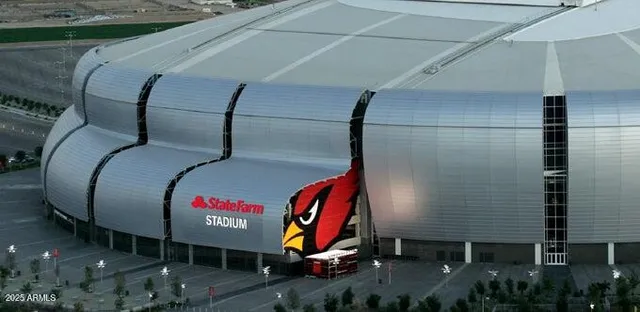 $1,400,000 | 8200 West Orange Drive, Glendale, AZ 85303