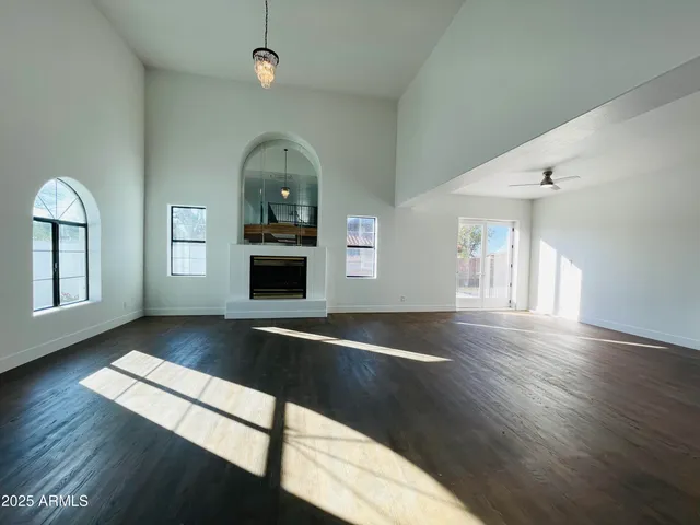 $1,275,000 | 8200 West Orangewood Avenue, Glendale, AZ 85303