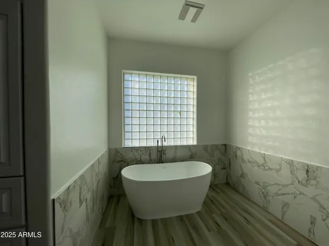 $1,400,000 | 8200 West Orange Drive, Glendale, AZ 85303