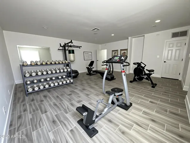 $1,275,000 | 8200 West Orangewood Avenue, Glendale, AZ 85303