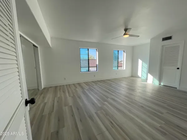 $1,160,000 | 8200 West Orangewood Avenue, Glendale, AZ 85303
