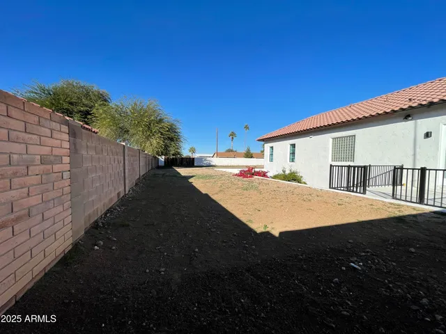 $1,275,000 | 8200 West Orangewood Avenue, Glendale, AZ 85303