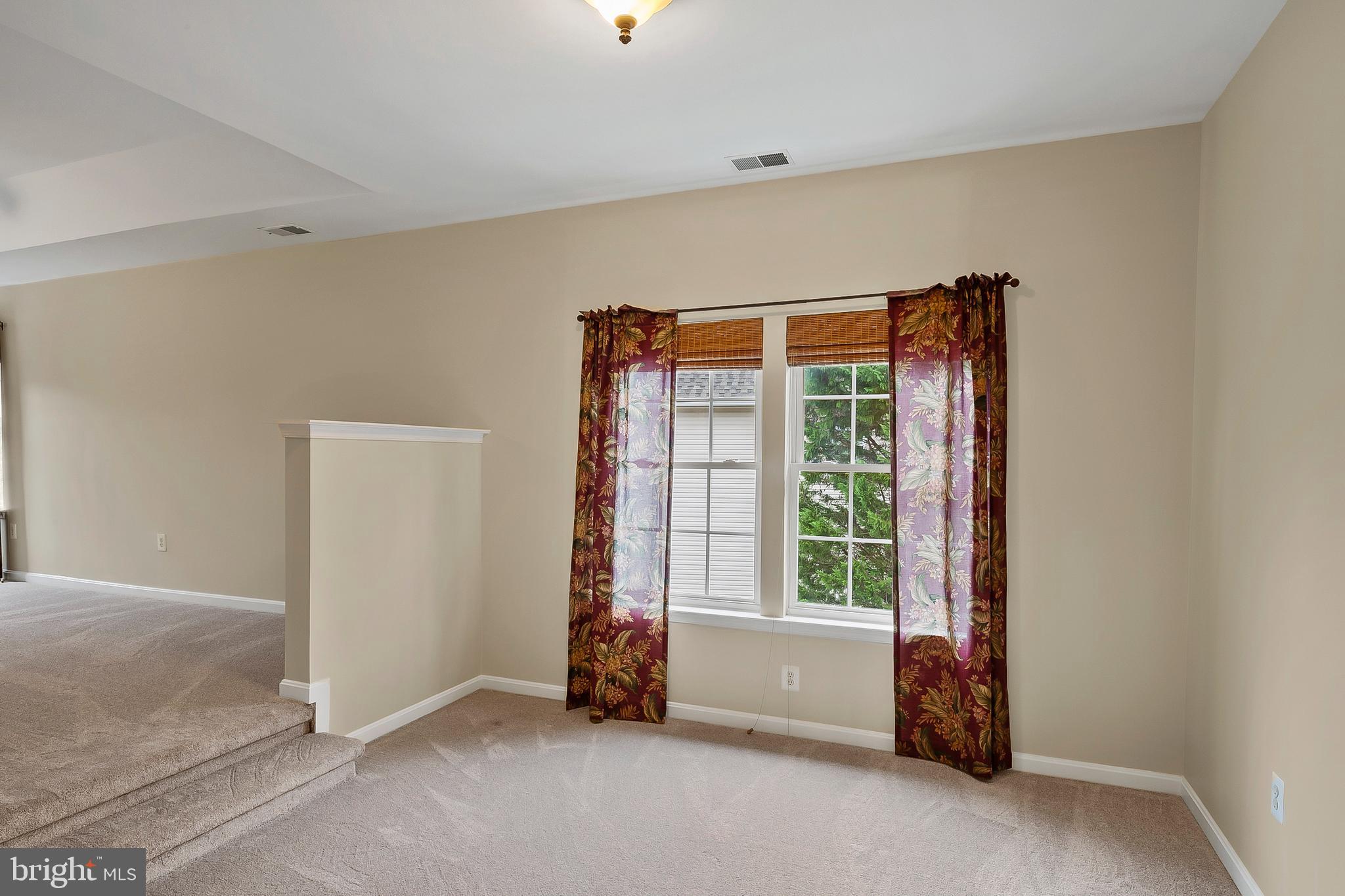 2408 Powderhorn Way Crofton, MD 21114 - Photo 23 of 48 Primary Sitting Room