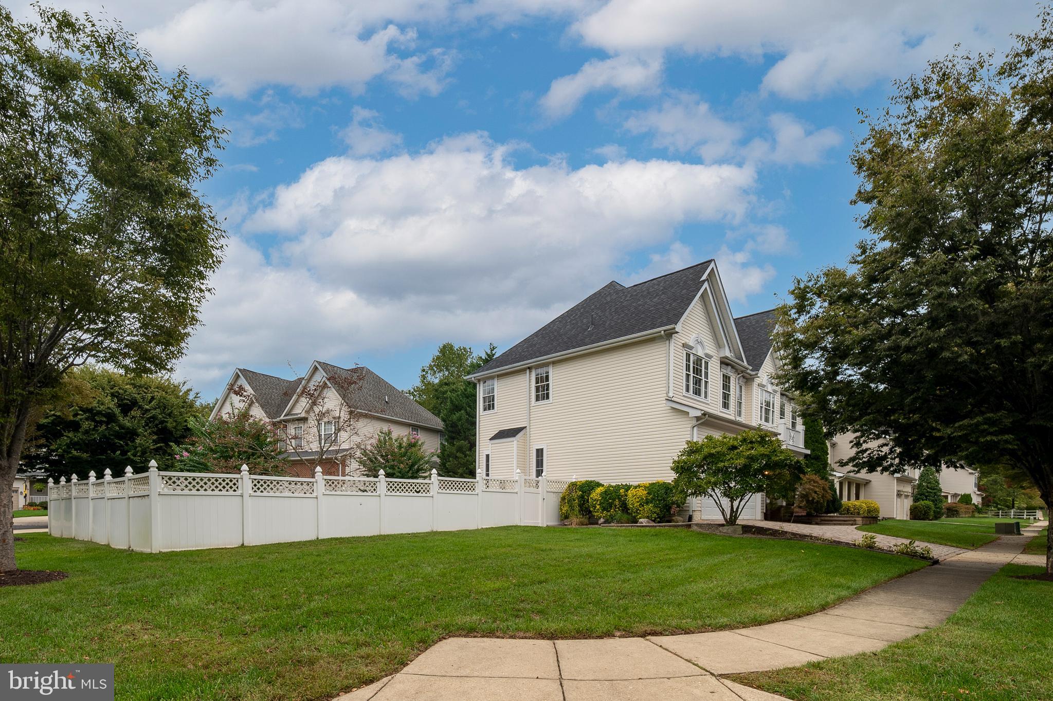 2408 Powderhorn Way Crofton, MD 21114 - Photo 3 of 48 Gallery Image 3