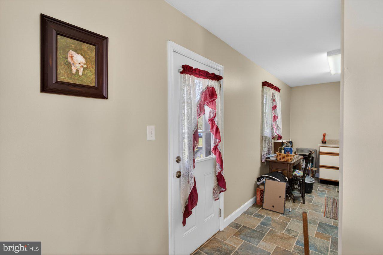 1751 Orchard Road Mount Jackson, VA 22842 - Photo 8 of 30