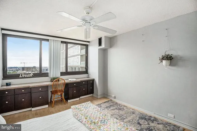 $250,000 | 1326 Spruce Street, Unit 1908, Philadelphia, PA 19107