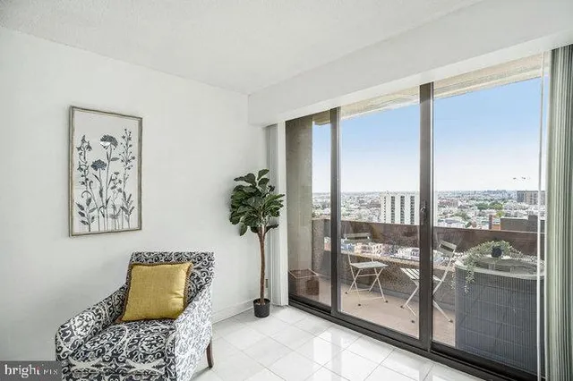 $250,000 | 1326 Spruce Street, Unit 1908, Philadelphia, PA 19107