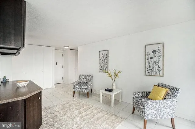 $250,000 | 1326 Spruce Street, Unit 1908, Philadelphia, PA 19107