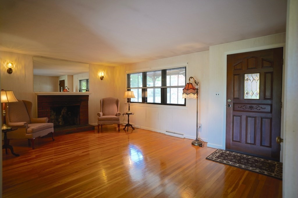 6 Briscoe Road Groveland, MA 01834 - Photo 11 of 28 Gallery Image 11