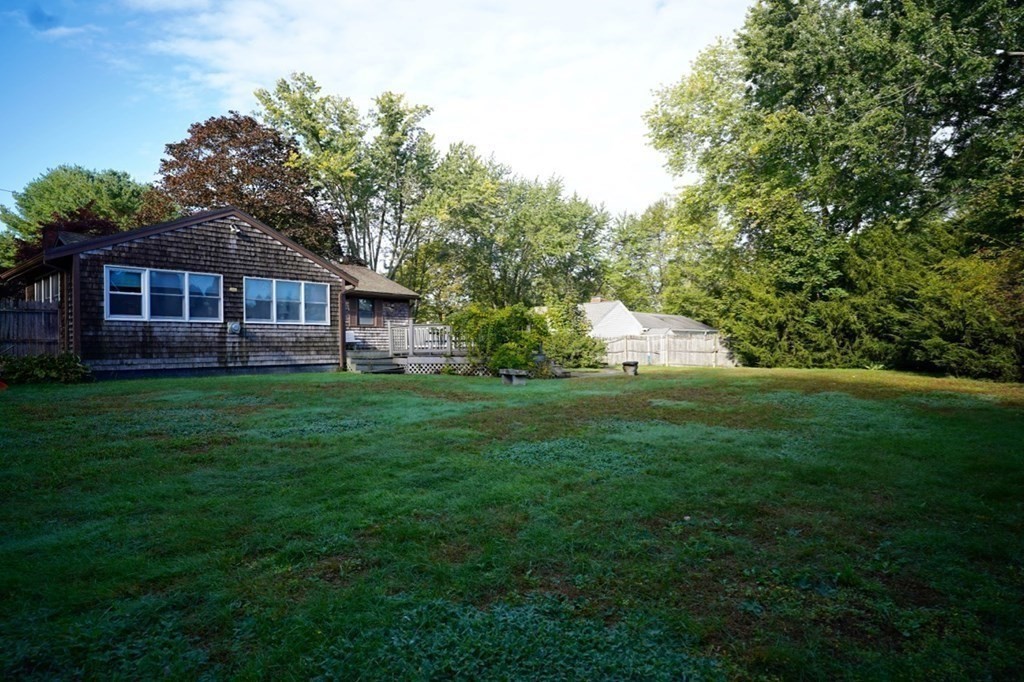 6 Briscoe Road Groveland, MA 01834 - Photo 21 of 28 Gallery Image 21