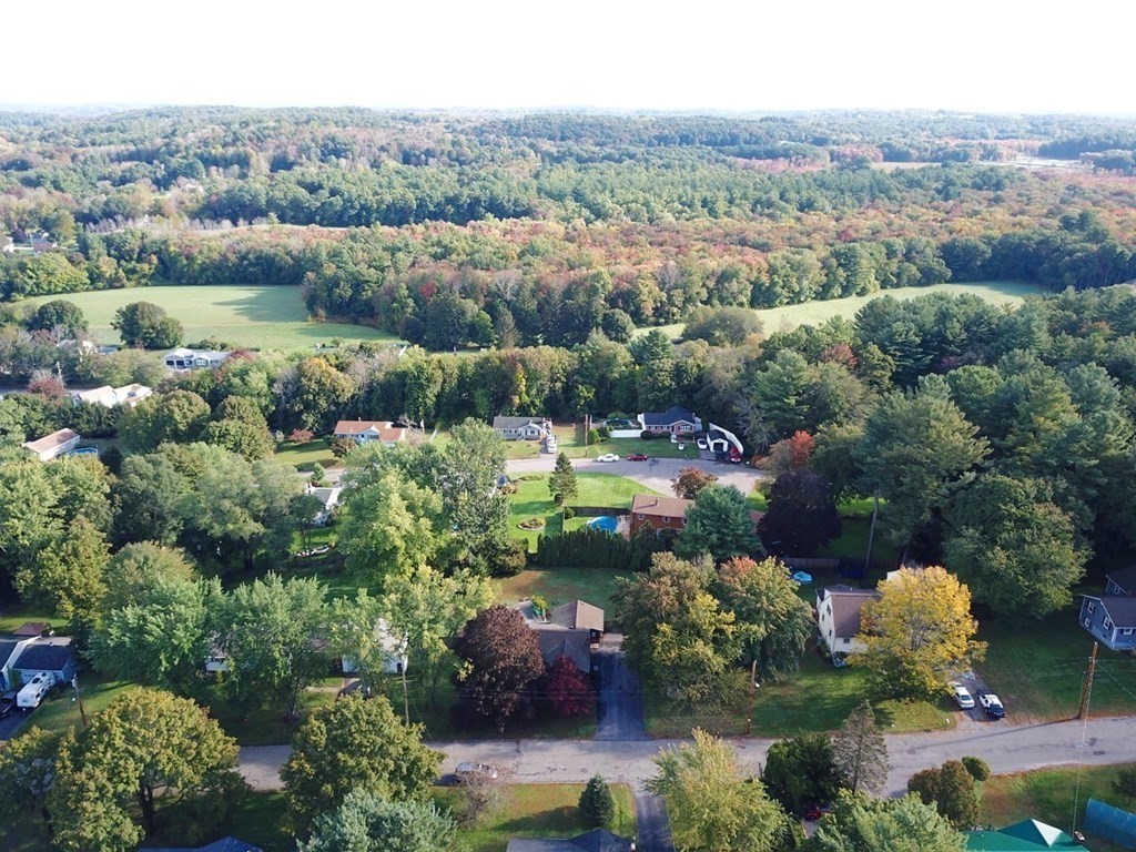 6 Briscoe Road Groveland, MA 01834 - Photo 27 of 28 Gallery Image 27