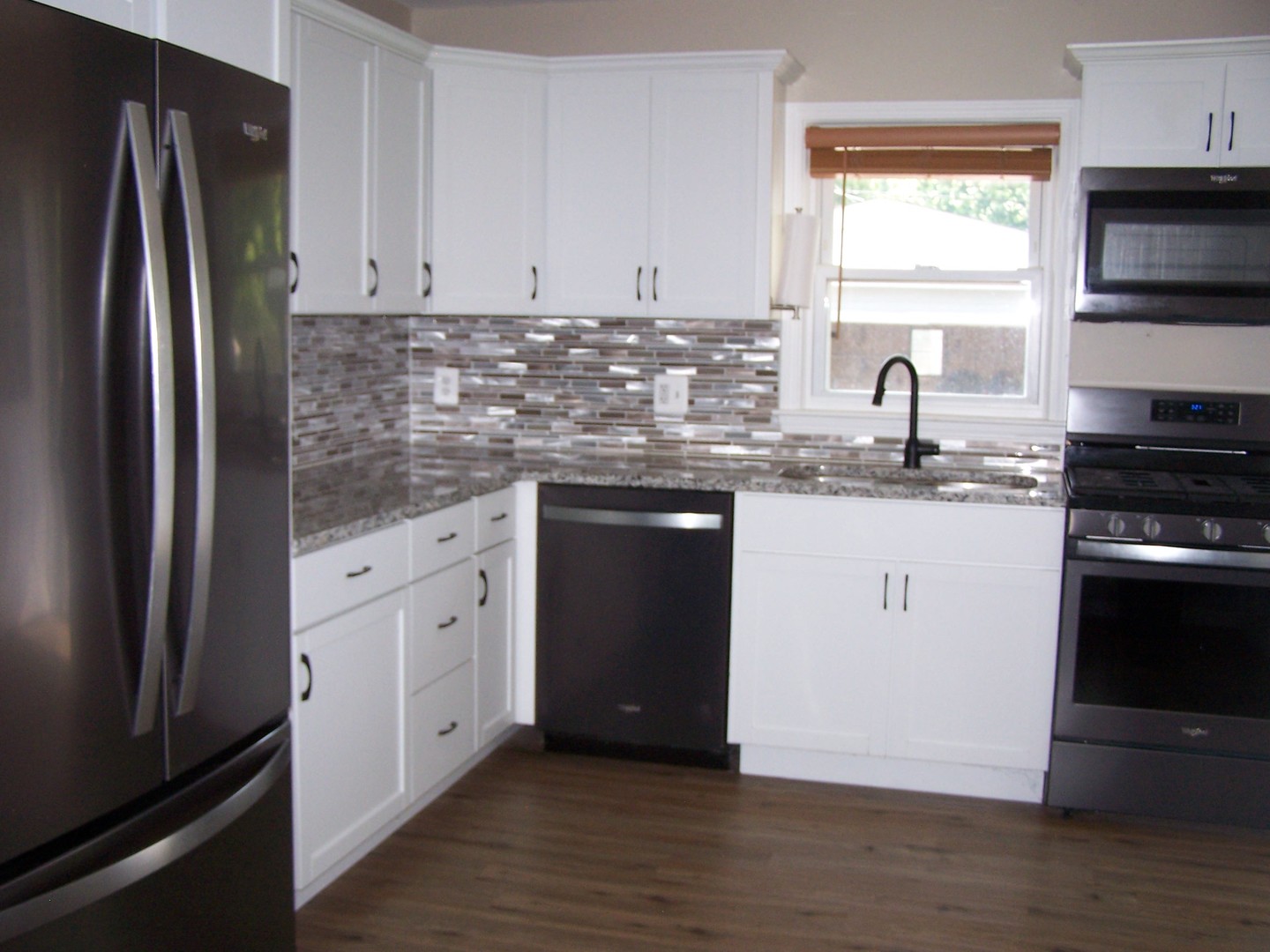 1711 Beach Road McHenry, IL 60050 - Photo 8 of 14 Gallery Image 8