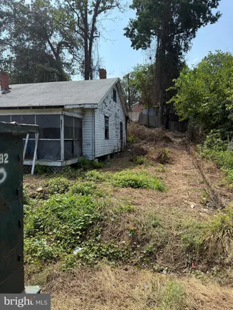 $290,000 | 18512 Corby Street, Triangle, VA 22172