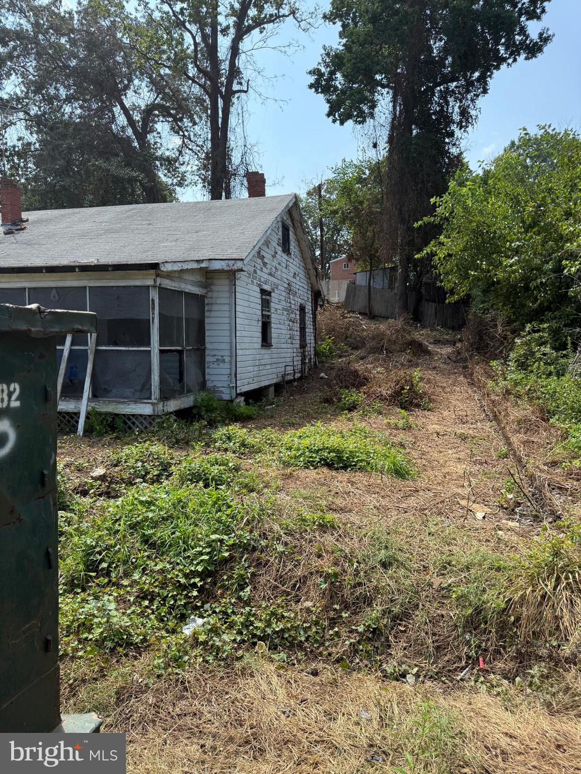 18512 Corby Street Triangle, VA 22172 - Photo 2 of 5