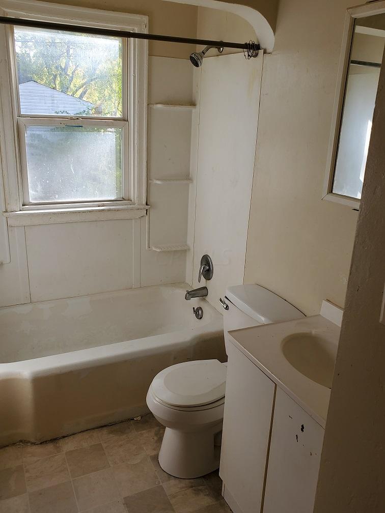 2266 Gerbert Road Columbus, OH 43211 - Photo 7 of 14