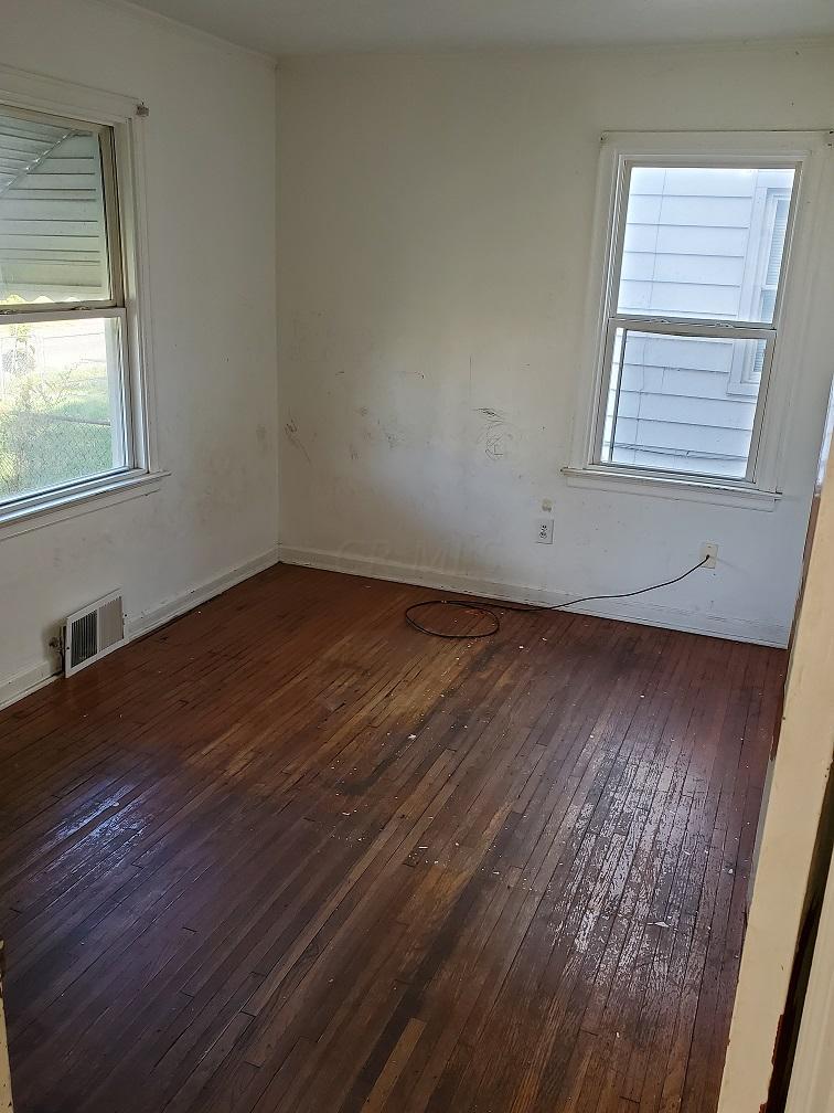 2266 Gerbert Road Columbus, OH 43211 - Photo 10 of 14