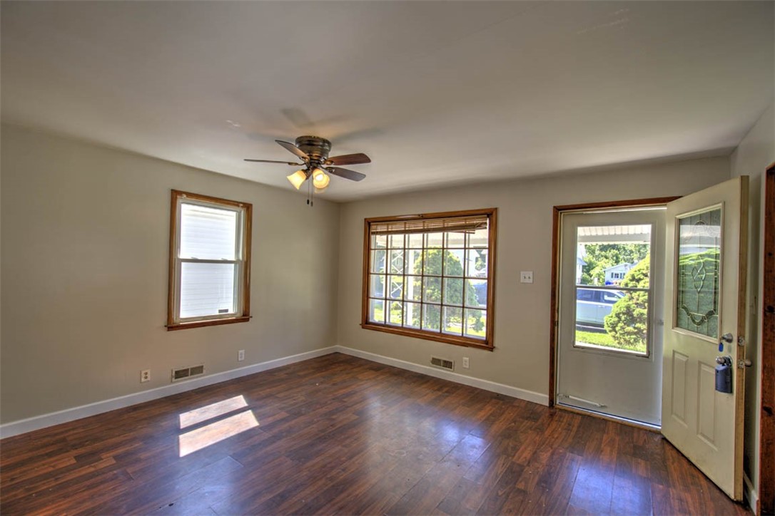 1314 East Lawrence Street Decatur, IL 62521 - Photo 9 of 24