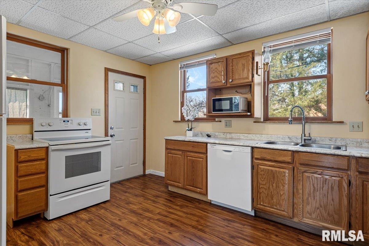 2817 South Park Avenue Springfield, IL 62704 - Photo 15 of 41