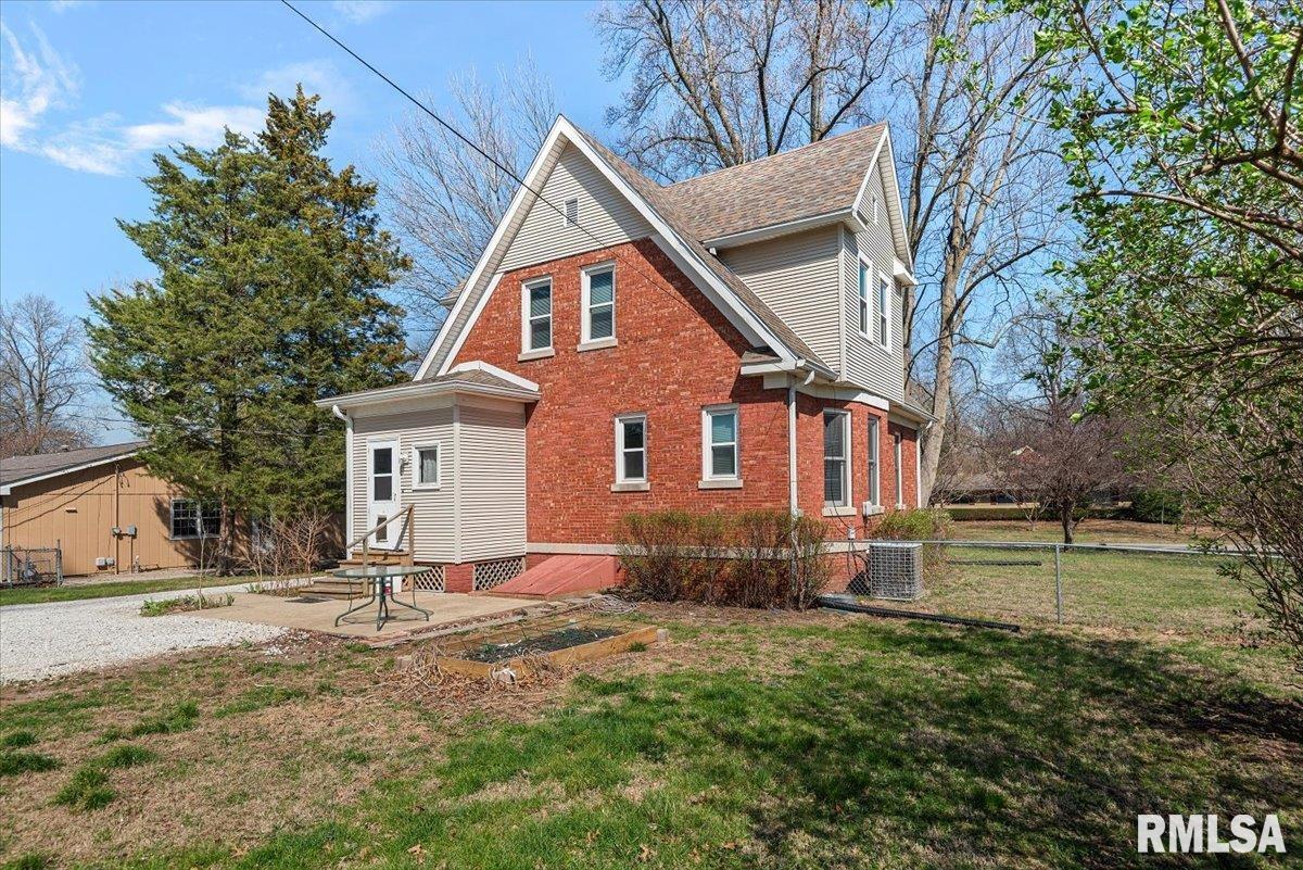 2817 South Park Avenue Springfield, IL 62704 - Photo 33 of 41