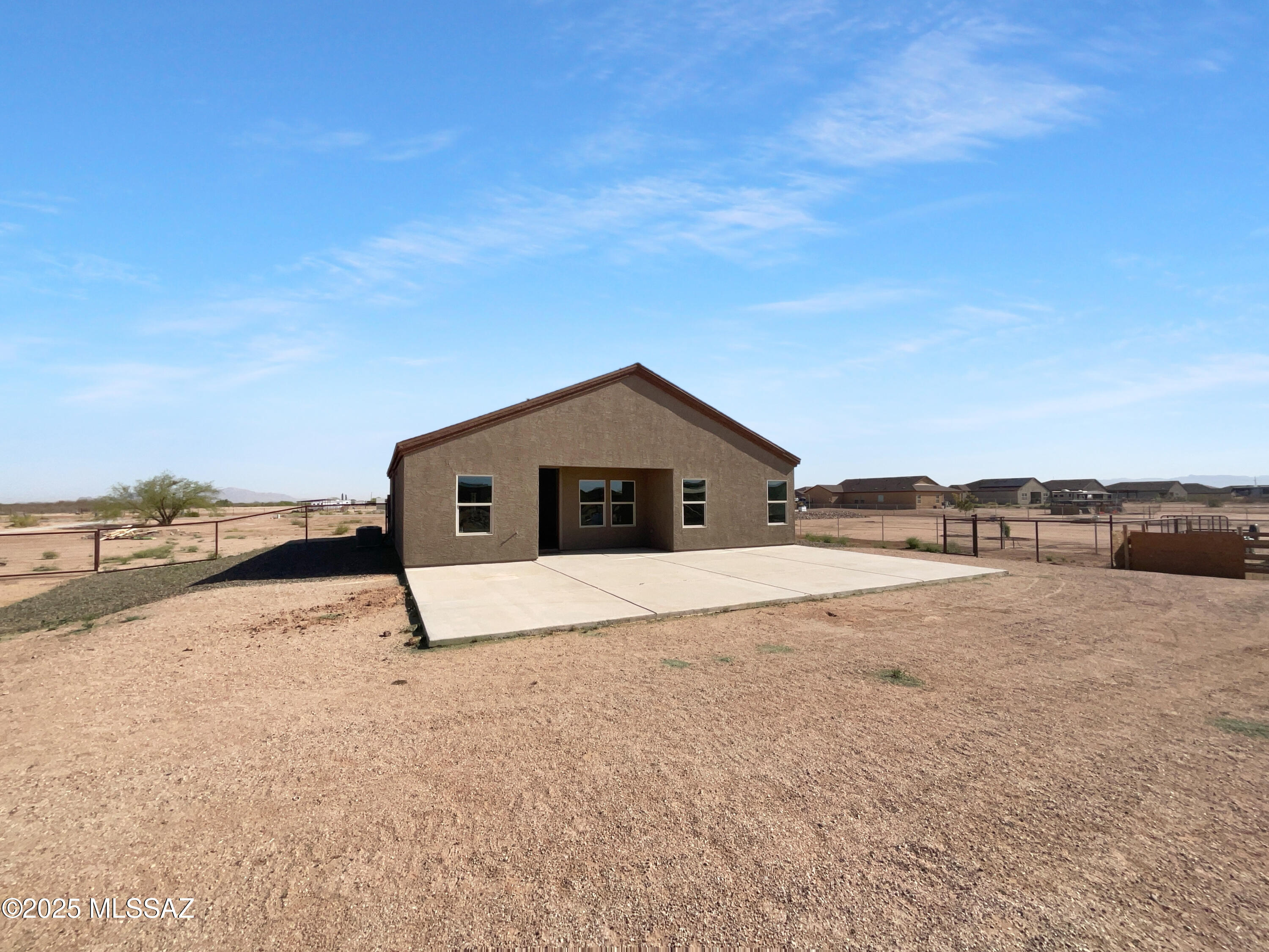 17145 West Sharps Road Marana, AZ 85653 - Photo 8 of 23