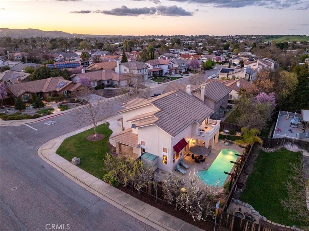 1945 Fieldstone Circle Paso Robles, CA 93446 - Photo 46 of 48 an aerial view of a house with a garden