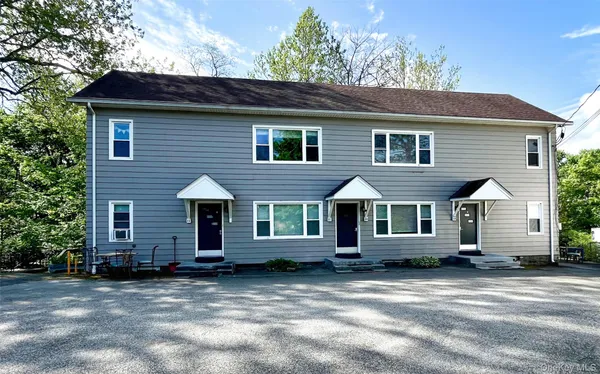 $2,250 | 41 Mountain Avenue, Unit 12, Highland Falls, NY 10928