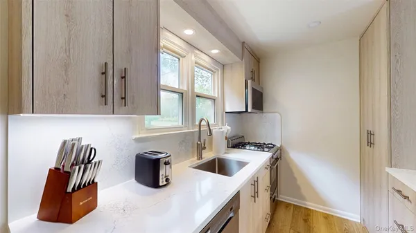 $2,250 | 41 Mountain Avenue, Unit 12, Highland Falls, NY 10928