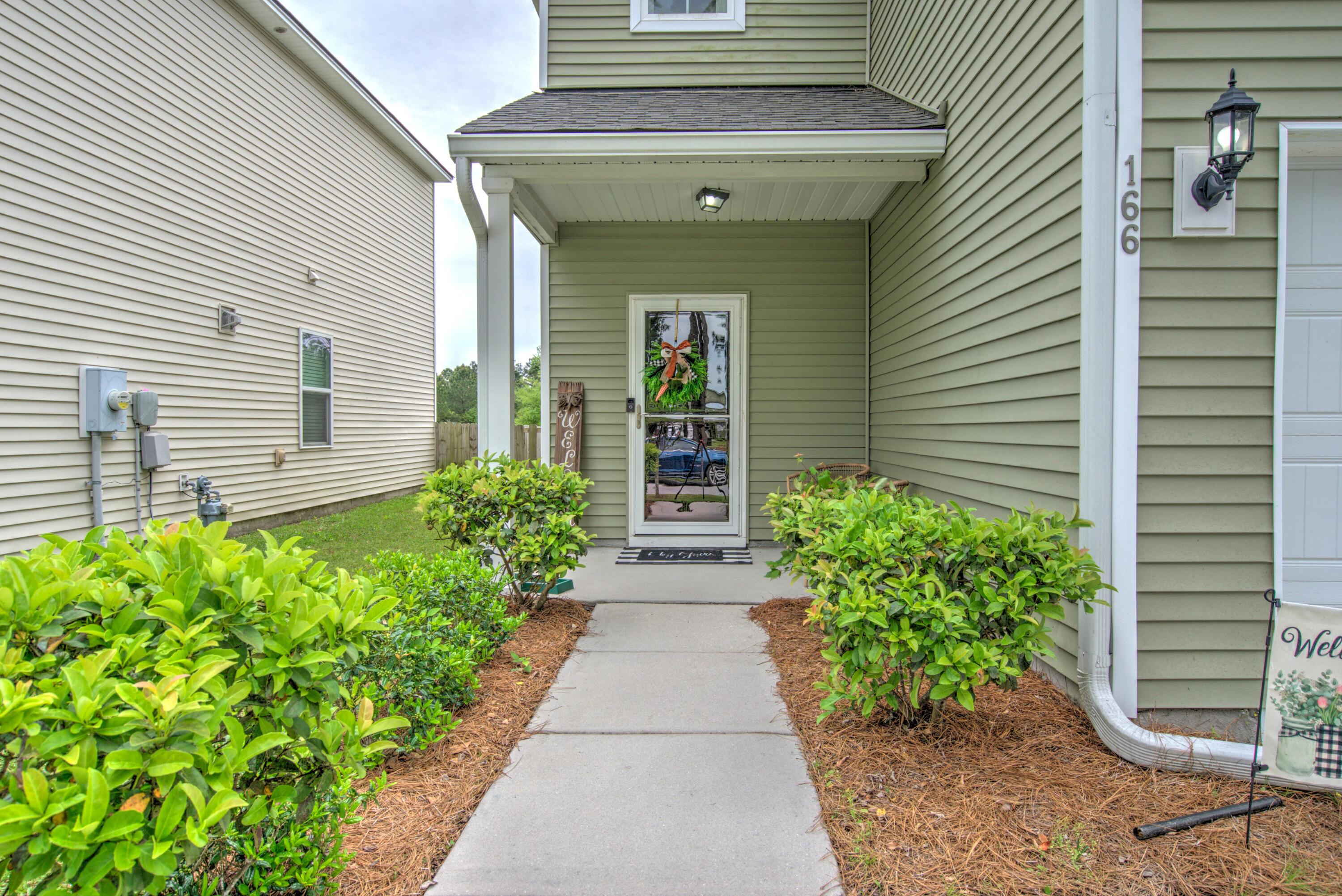 166 Brookhaven Road Summerville, SC 29486 - Photo 6 of 54 Open Layout
