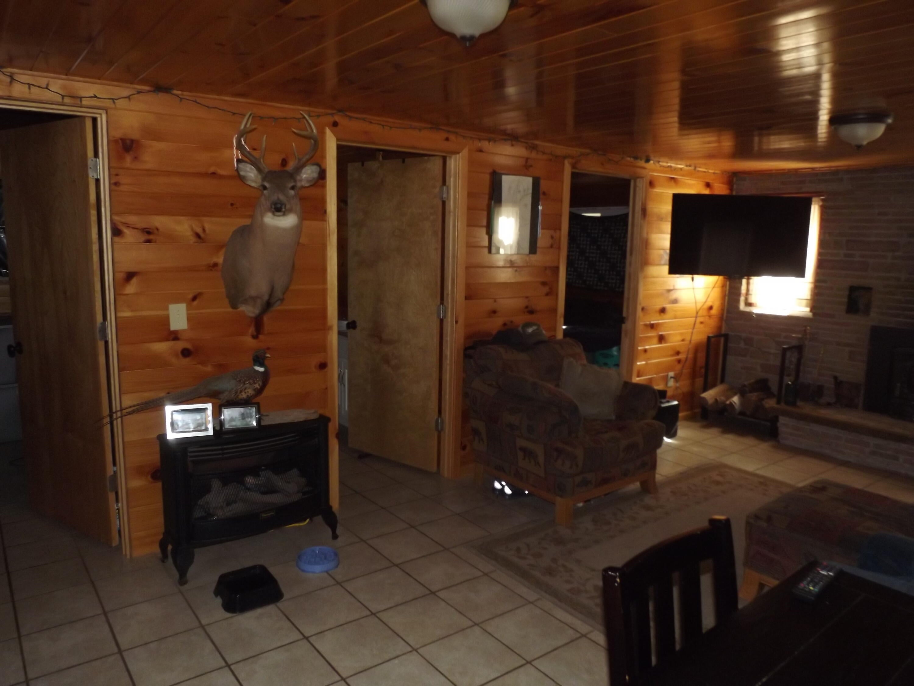 4842 Chamberlain Road Cheboygan, MI 49721 - Photo 6 of 12 Gallery Image 6
