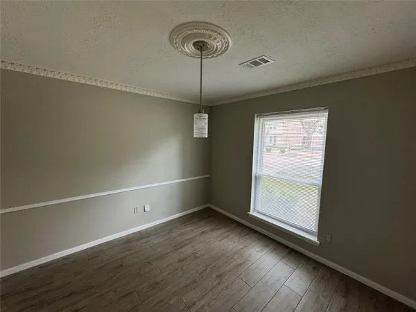 $2,595 | 11821 Westmere Drive, Houston, TX 77077