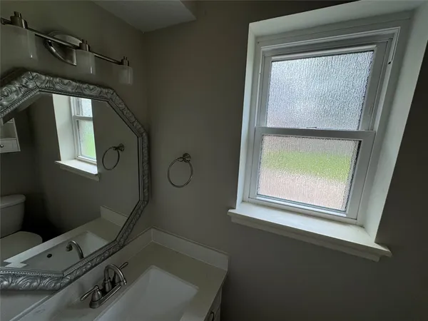 $2,595 | 11821 Westmere Drive, Houston, TX 77077