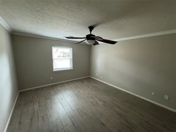 $2,595 | 11821 Westmere Drive, Houston, TX 77077