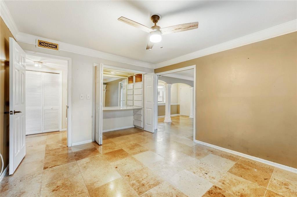 6851 Roswell Road, Unit M13 Atlanta, GA 30328 - Photo 8 of 28 a view of an empty room