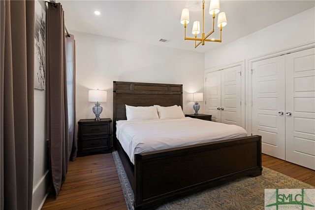 $4,500,000 | 52-56 East Broad Street, Savannah, GA 31401