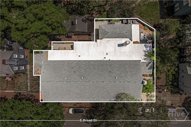 $4,500,000 | 52-56 East Broad Street, Savannah, GA 31401