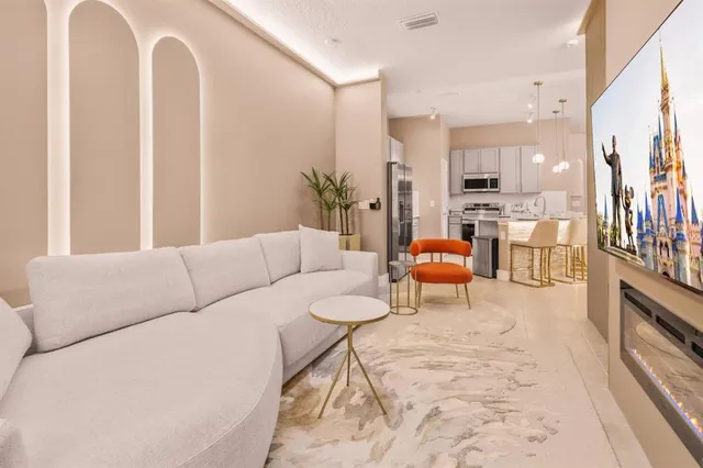 $1,299,000 | 10293 Ebb Tide Lane, Orlando, FL 32821