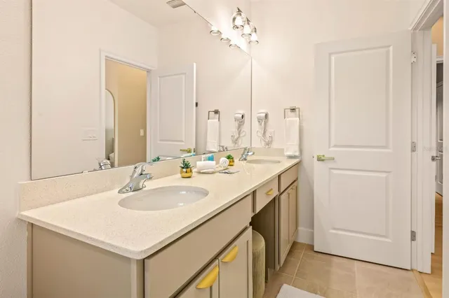 $1,299,000 | 10293 Ebb Tide Lane, Orlando, FL 32821