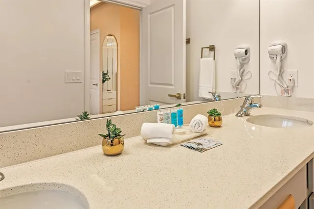 $1,299,000 | 10293 Ebb Tide Lane, Orlando, FL 32821