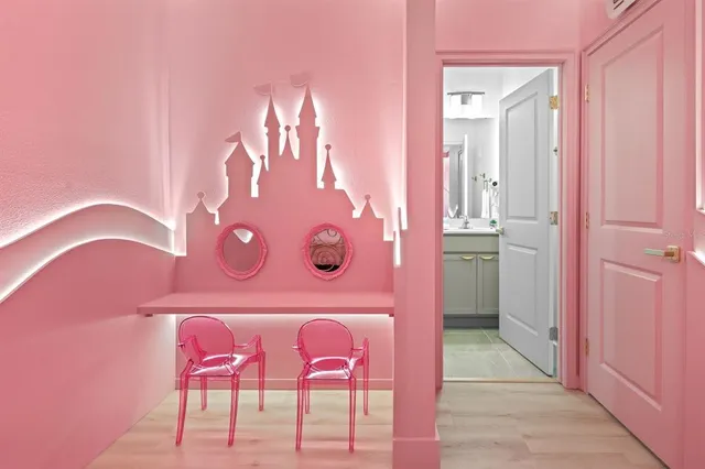 $1,299,000 | 10293 Ebb Tide Lane, Orlando, FL 32821