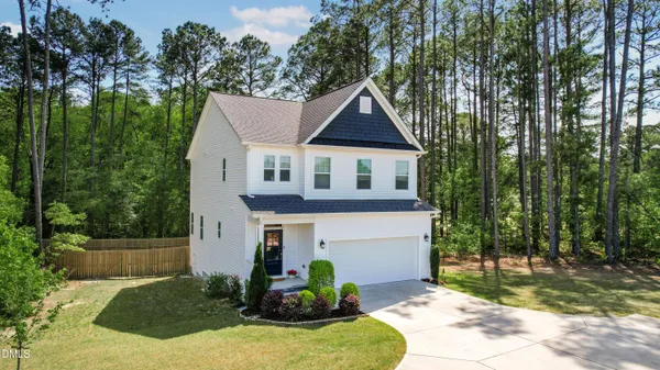 $400,000 | 4575 Old US Highway 421, Lillington, NC 27546