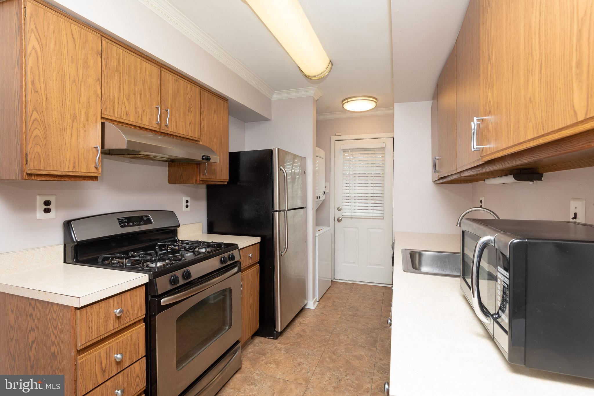 305 Ripka Street, Unit A Philadelphia, PA 19128 - Photo 12 of 26