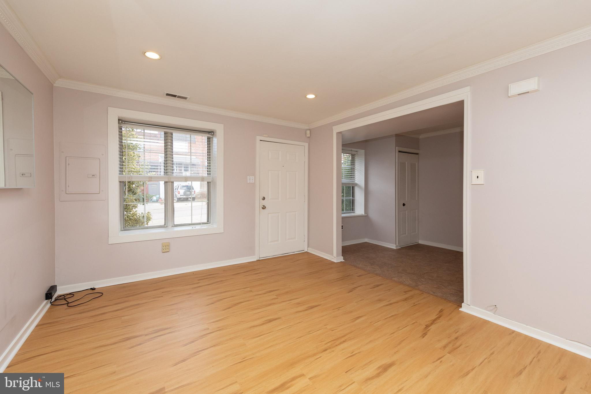305 Ripka Street, Unit A Philadelphia, PA 19128 - Photo 7 of 26 LR looking into Eat-In K