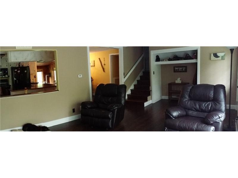 603 Pownal Road Auburn, ME 04210 - Photo 10 of 27 Living Room.