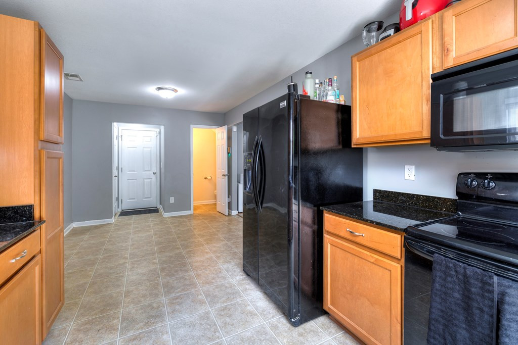 1612 Ruger Drive Sumter, SC 29150 - Photo 7 of 22