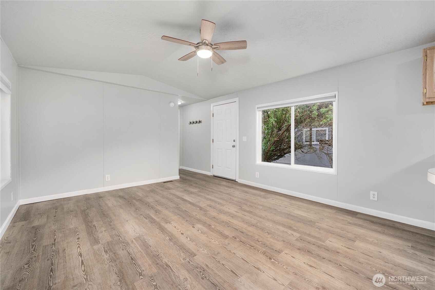 4500 Ruddell Road Southeast, Unit 10 Lacey, WA 98503 - Photo 3 of 27 Gallery Image 3