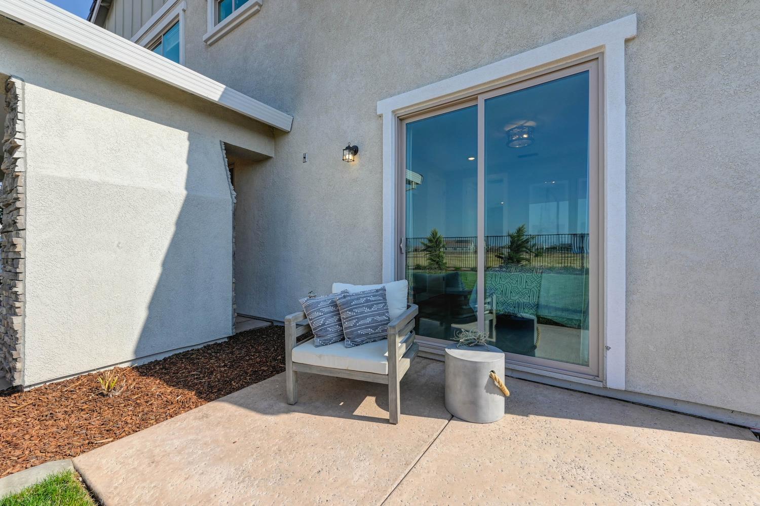 2009 Arbor Rdg Drive Roseville, CA 95747 - Photo 66 of 70