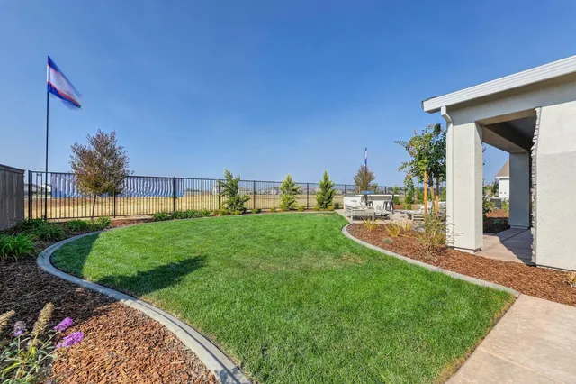 $1,249,990 | 2009 Arbor Rdg Drive, Roseville, CA 95747