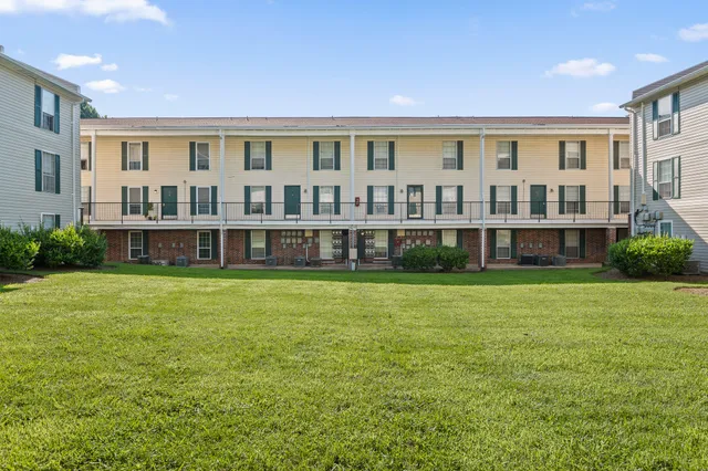 $149,500 | 900 Mountain Creek Road, Unit K144, Chattanooga, TN 37405